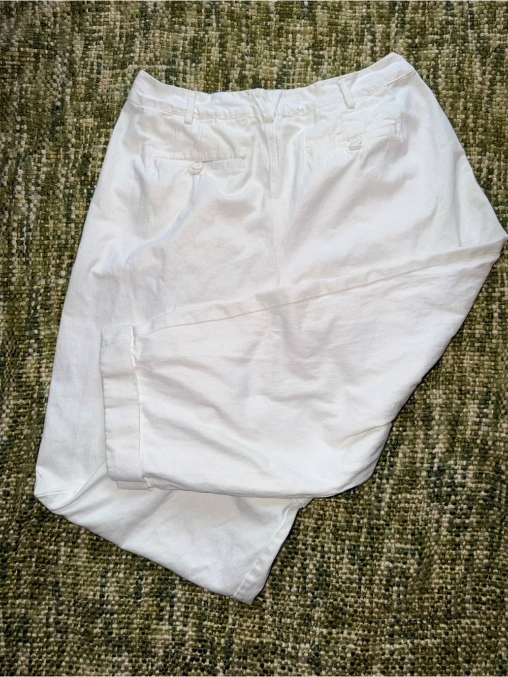 NEW White wide-leg trousers with a Free People design. SIZE 12